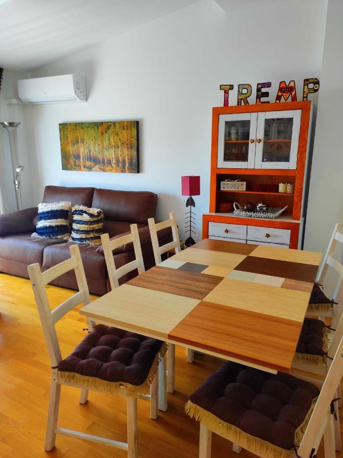 Acogedor Atico Duplex En Tremp Daire Dış mekan fotoğraf