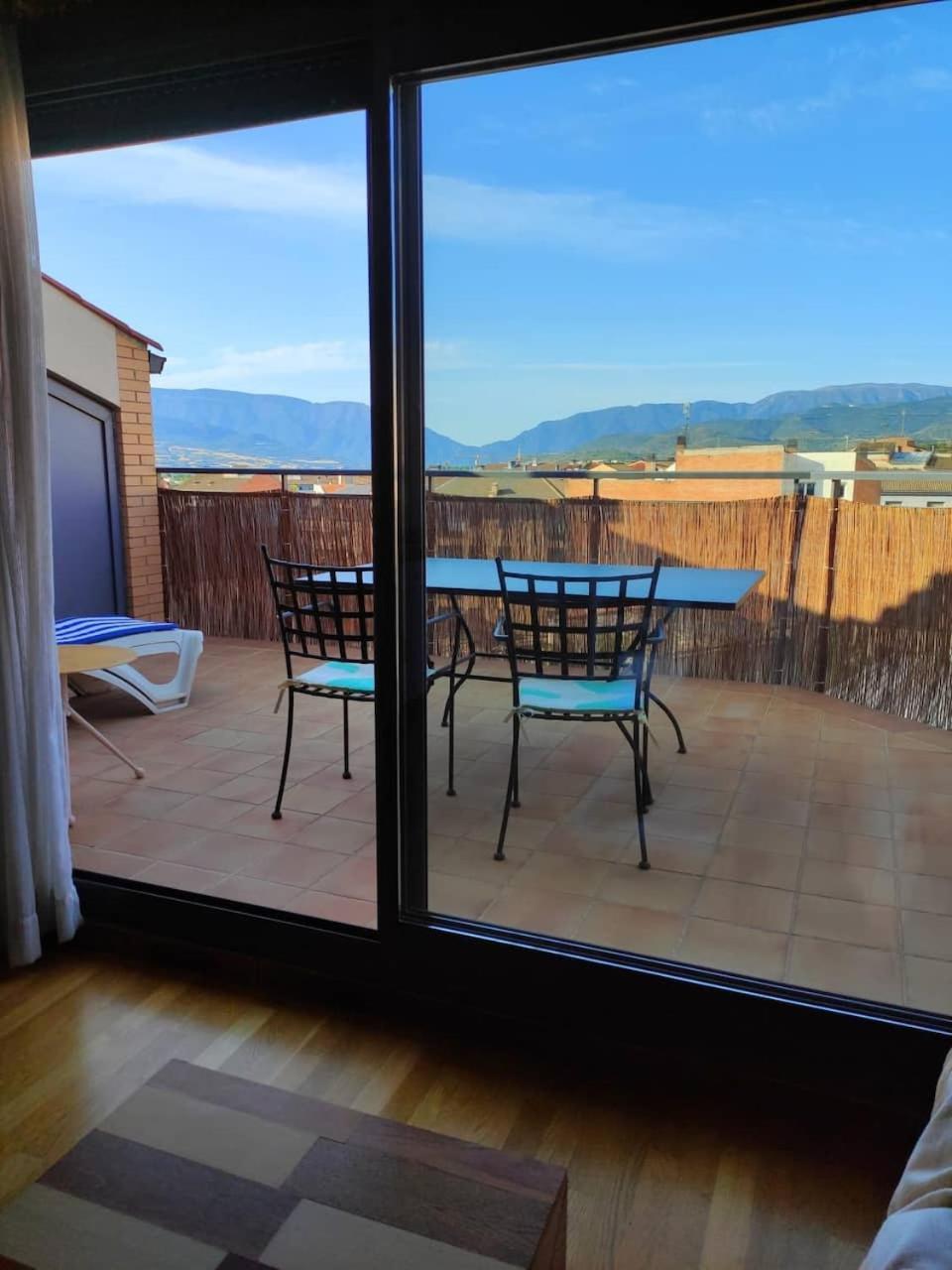 Acogedor Atico Duplex En Tremp Daire Dış mekan fotoğraf